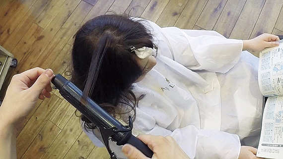 トップの立ち上がり