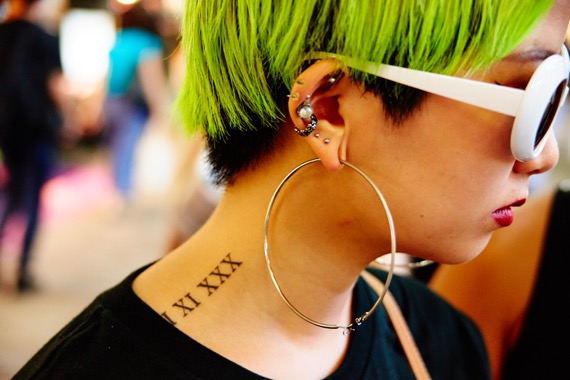 【連載】街とひとを切り取るスナップ/No.24 めぐみるくさん&吉乃さん 7 個性的なヘアスタイルとファッション