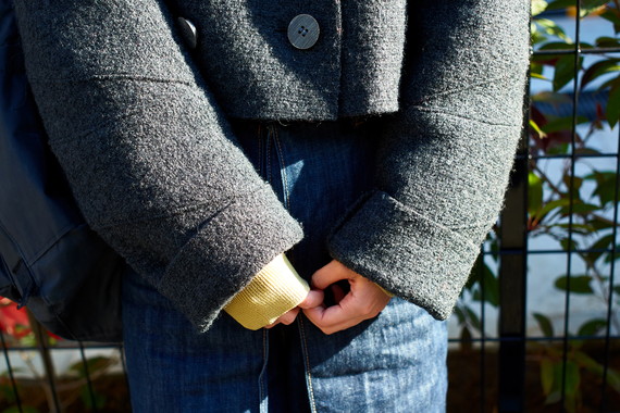 原宿の裏通りで見つけたワンレンボブの女子