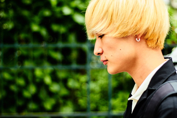 これからヘアカラーしに行くマッシュ男子