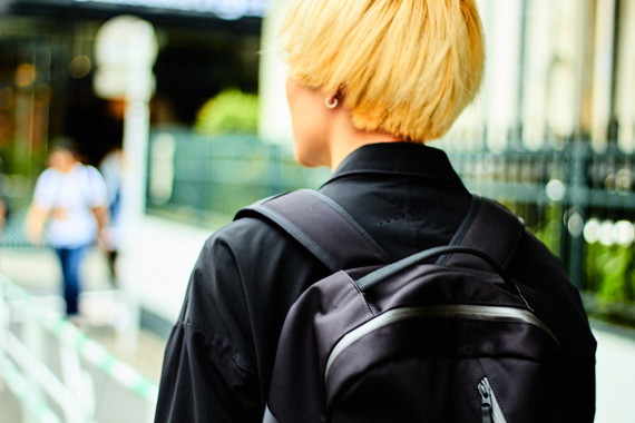 これからヘアカラーしに行くマッシュ男子