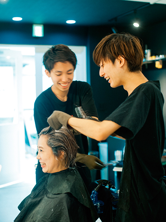 完成に近づくショートヘア