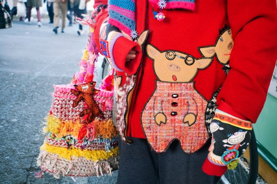 お気に入りの喫茶店でお茶をした帰りみち