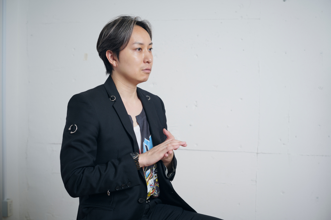 ◎CASE1_木俣翔［MINXOVER］はこれを売りに！リピート率80％の人気メニュー頭皮ケアとのセットトリートメント