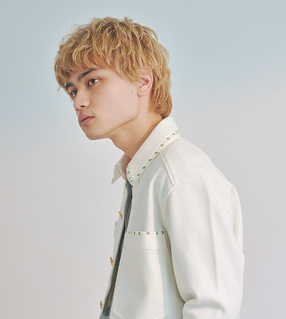 束感ヘアスタイル