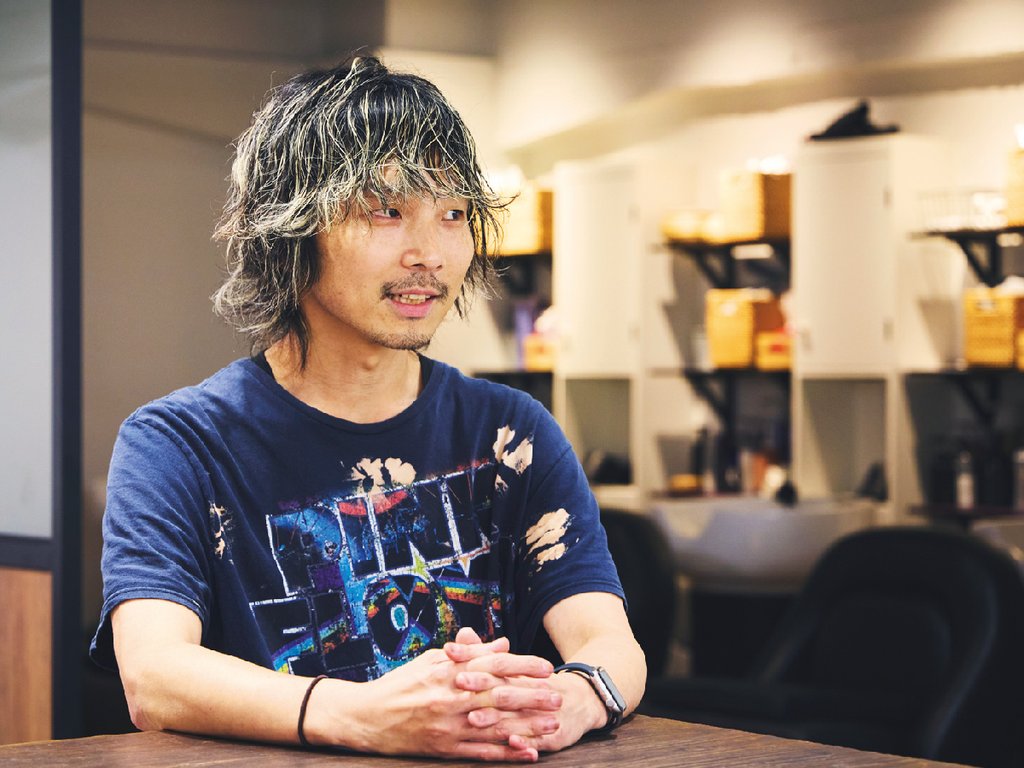 『リュクスカラー』を使って白髪ぼかしをもっと気軽に! 「ハイライトなし」で始める、新しいメニュー提案 15 260826 0124