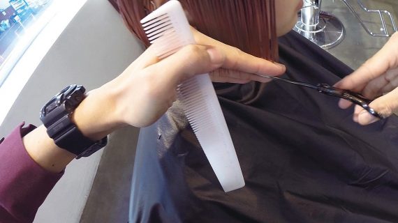 ブラントカット