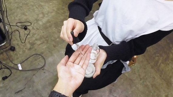 ワックスとオイルでスタイリング