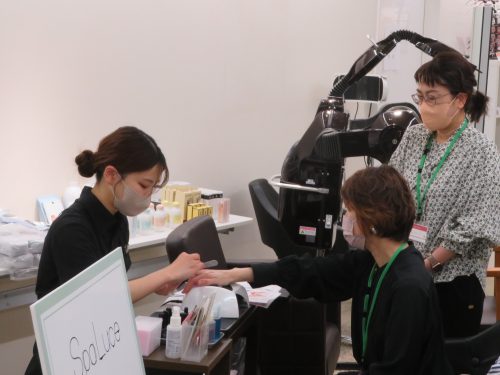 「ユニバーサルビューティ」の可能性を模索