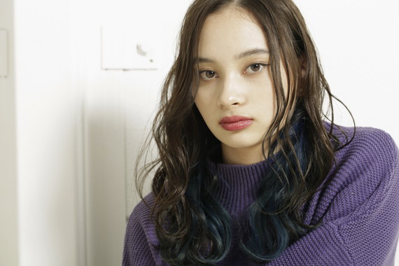 【連載】12色のうたうヘアカラー 2月は「アオキイト」/vetica タカギタカオ 9 美しいブルーが切なくも色鮮やかに発色する