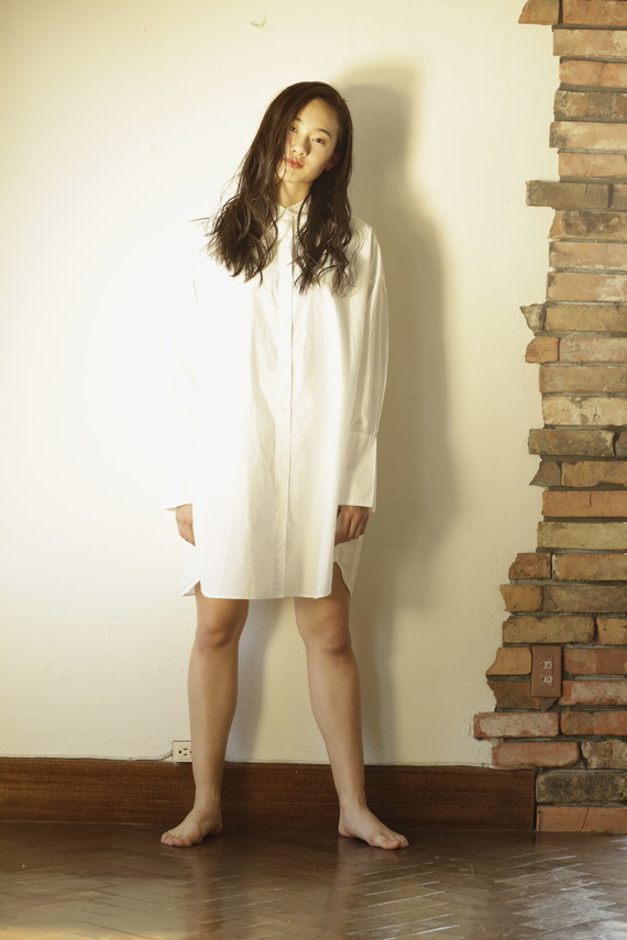 【連載】12色のうたうヘアカラー 12月は「忘念会」/vetica タカギタカオ 4 2017年のトレンドのハイライトを忘れず 2018年はその先行くハイライトデザインを