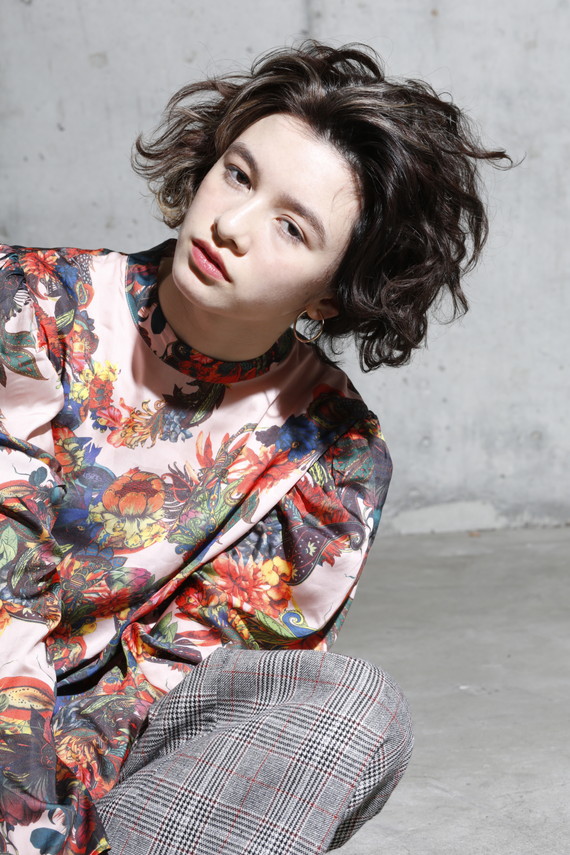 遊び心あふれるエイプリルフールカラー