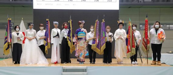 各競技の優勝者の皆さんと作品モデル