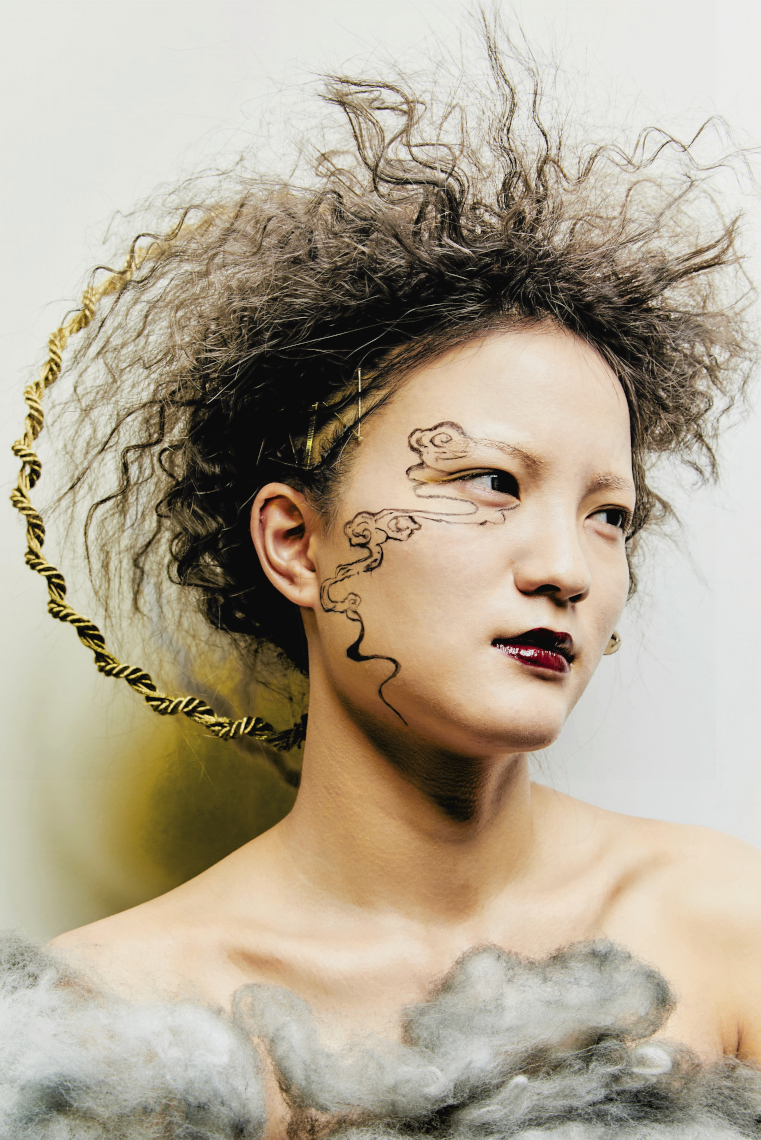 5244d6e6399f130f81c46a01baf40b26