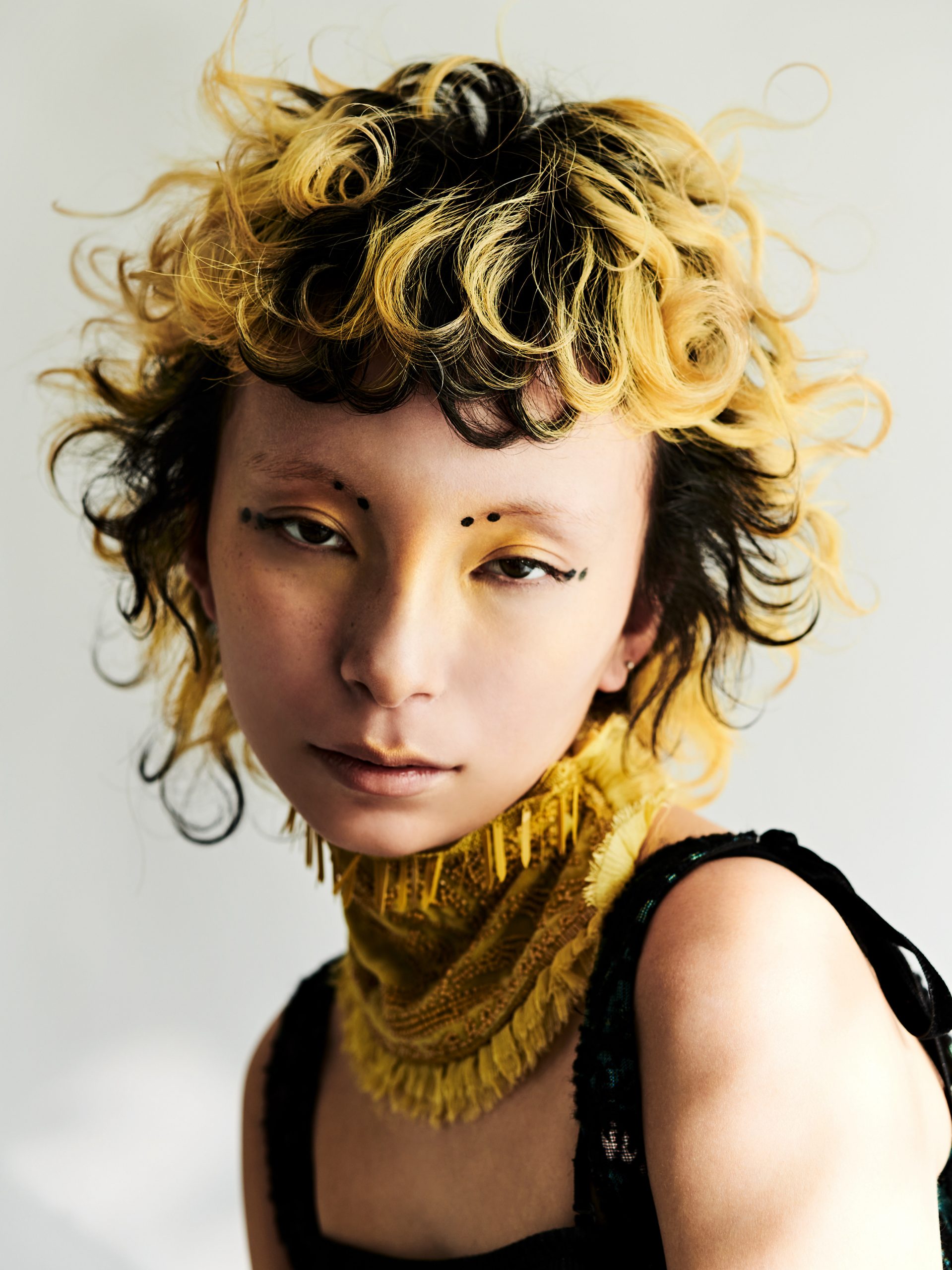 ヘアアイロンで作るホットヘアデザインフォトコンテスト　グランプリは椿倉章吾さん