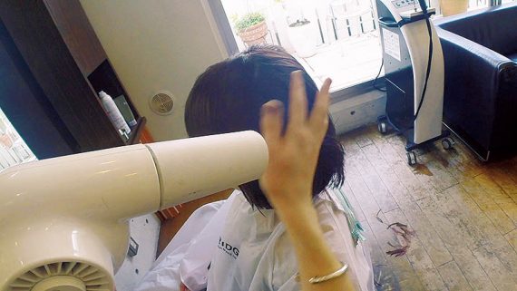 ブローで乾かす