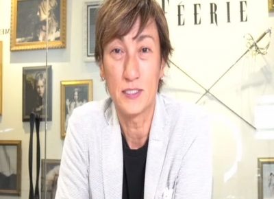 締めのあいさつを述べる新井唯夫実行委員長