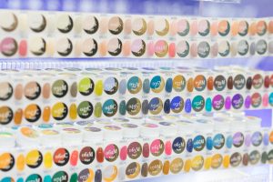 来場者で賑わう会場