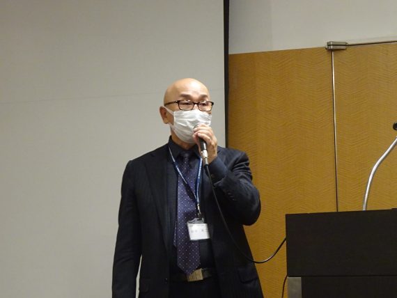 後援会からコロナ禍で学校生活が厳しい学生に学生就学支援金を寄与