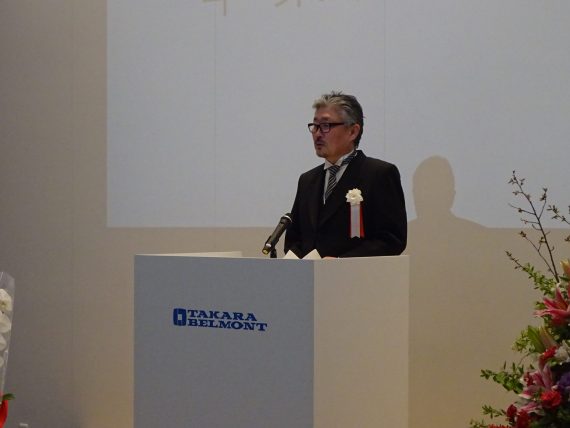 「美容師は鏡のごとく」と励ましのメッセージ