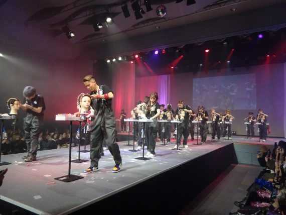 10分間の壁にチャレンジする１年生によるワインディングステージ