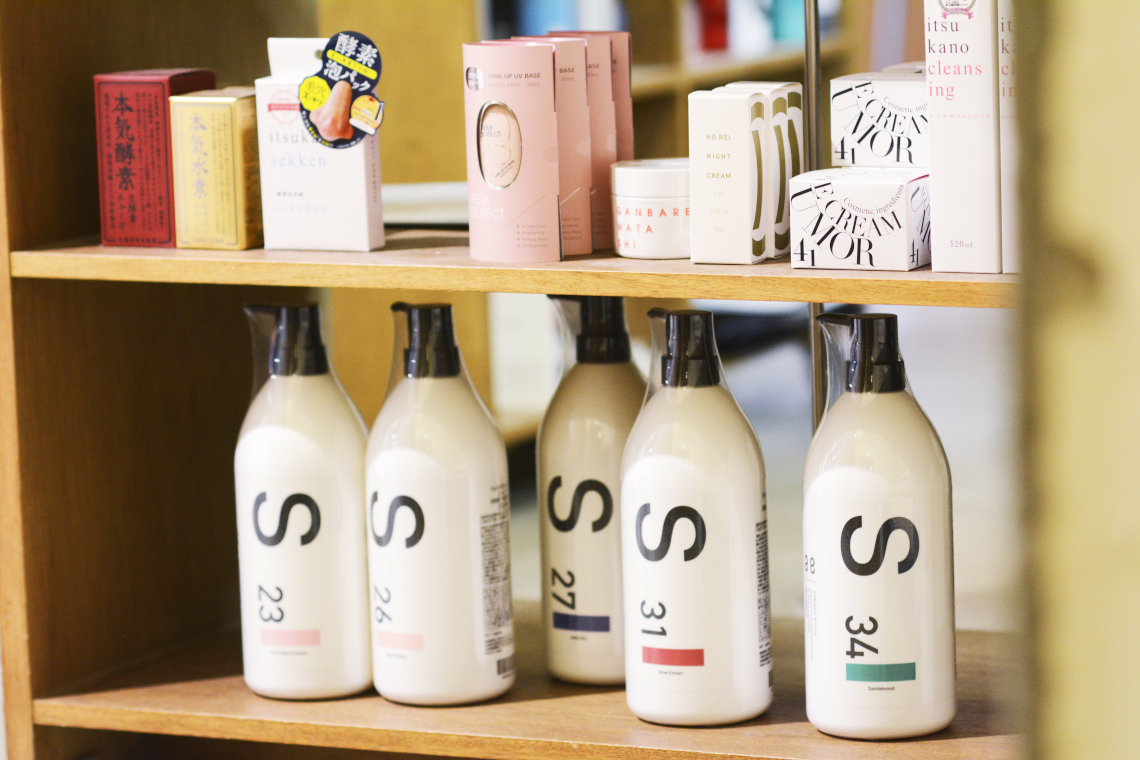 月最高店販売上・約100万円!顧客のホームケア使用率・約75%!効果と必要性の体感が鍵を握るホームケアプロダクト提案/quintetto、Purity×armada Mi+(アルマダ ミタス) 5 DSC2342 1