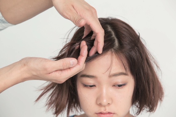 「ベイビードライ」ボブスタイルのスタイリング方法