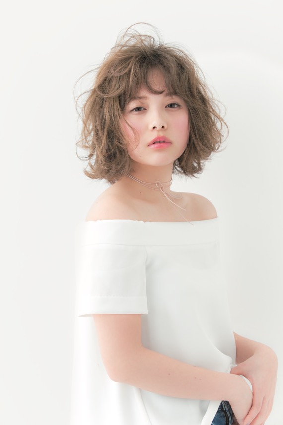 カラーカールブリーズボブスタイル