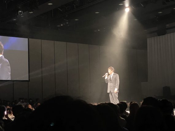 入社2年目の若手からベテランまで、46名の選抜スタイリストが躍動