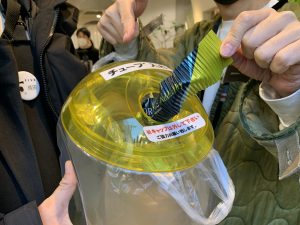 ヘアラボ店舗での回収の様子