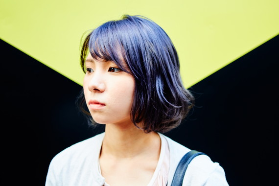 アンニュイな雰囲気をまとわせて