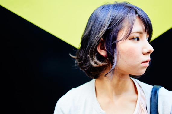 アンニュイな雰囲気をまとわせて