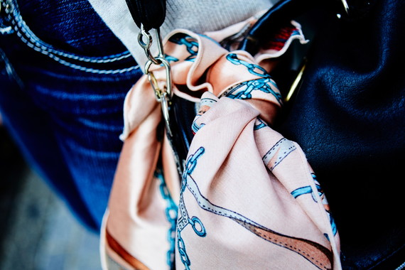 アンニュイな雰囲気をまとわせて