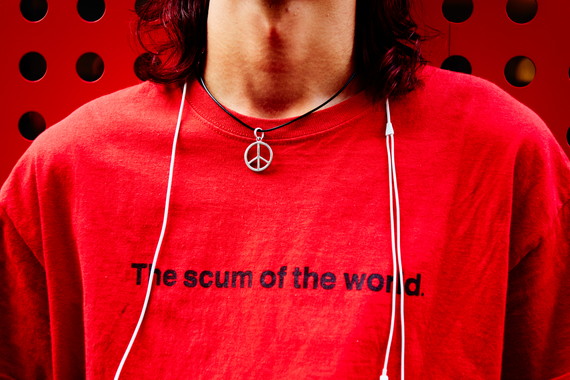 【連載】街とひとを切り取るスナップ/No.27 原田寛之さん 6 ファッションポイントはもちろん「赤」