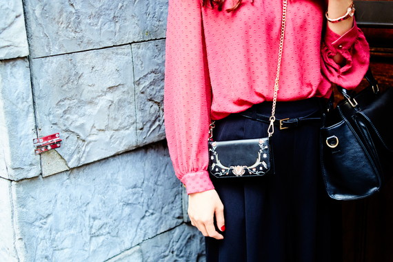 サイドからのヘアスタイル