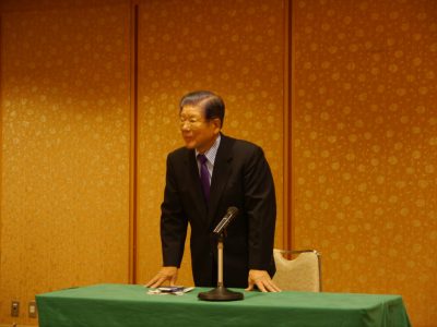 申請数27件は前年と同程度