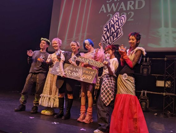 上位3名に選ばれた美容師とモデル