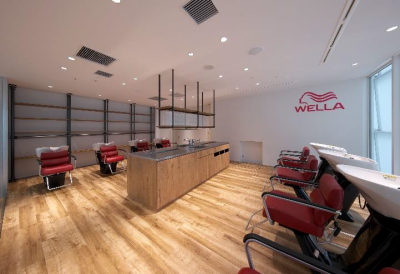 ウエラ プロフェッショナルの大阪スタジオが、関西圏のトレンドをリードする梅田エリアに移転 4 カラーラボ