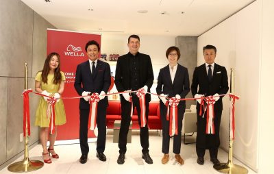 オープニングセレモニーのテープカット