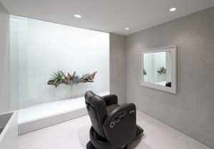 room.（ルーム）サロン内観